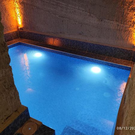 My Cave Suites เนฟซิเฮียร์ ภายนอก รูปภาพ