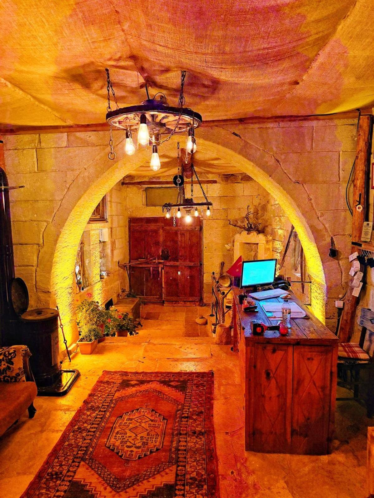 My Cave Suites เนฟซิเฮียร์ ภายนอก รูปภาพ