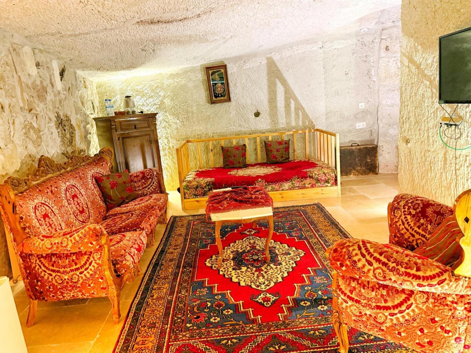 My Cave Suites เนฟซิเฮียร์ ภายนอก รูปภาพ