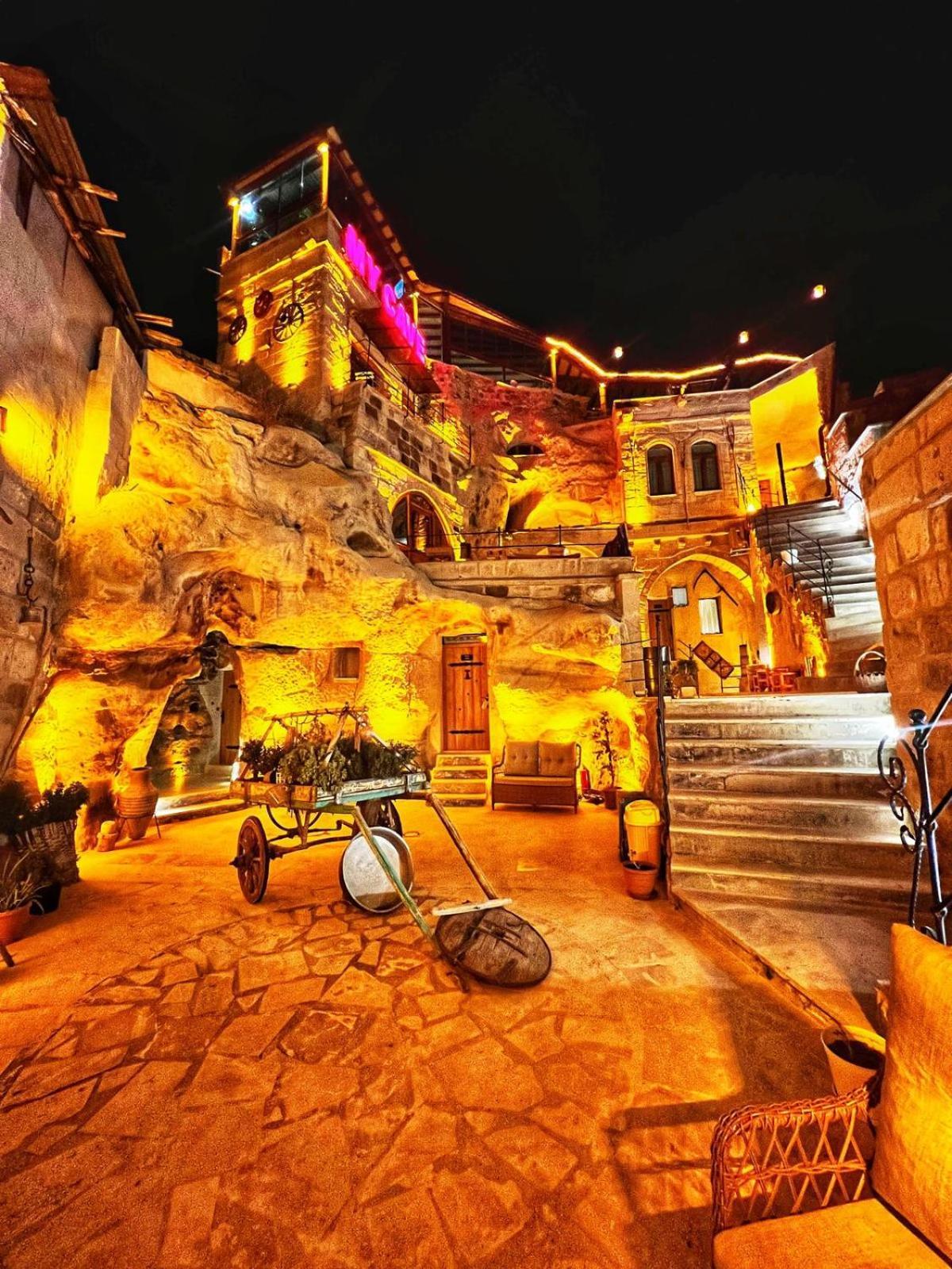My Cave Suites เนฟซิเฮียร์ ภายนอก รูปภาพ
