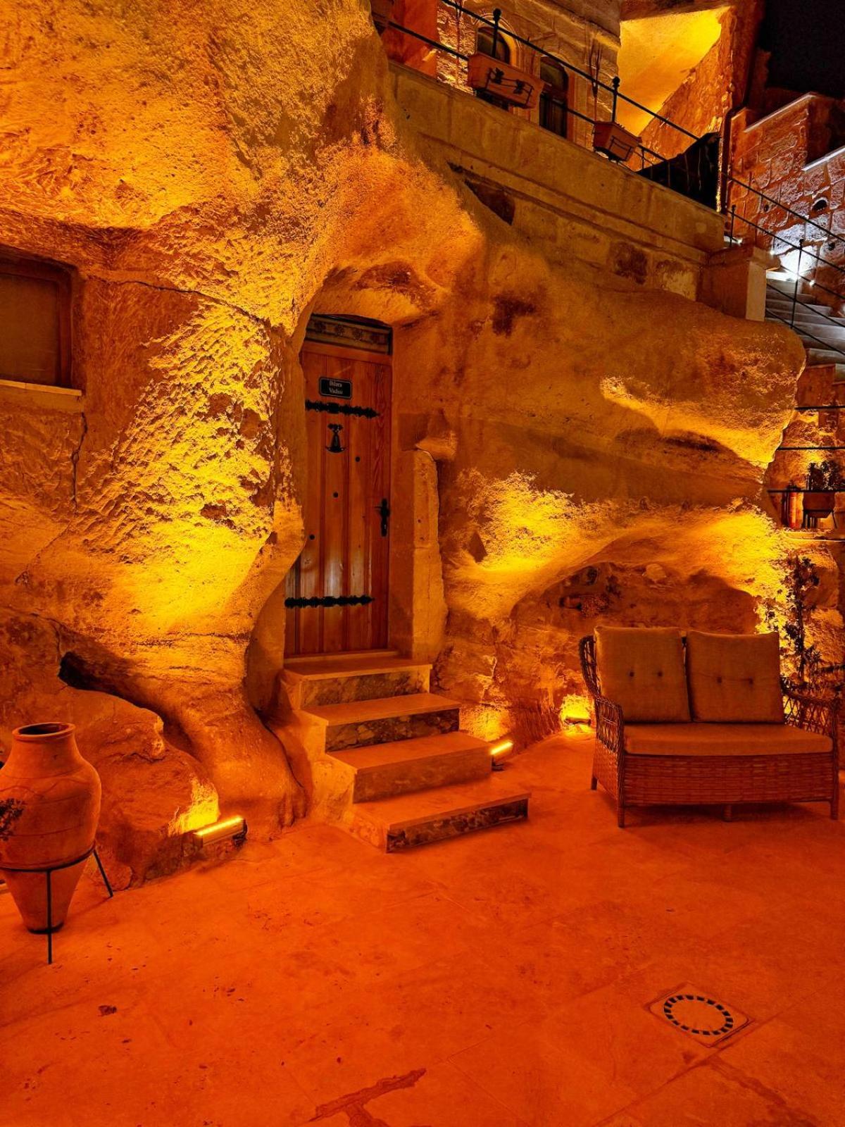 My Cave Suites เนฟซิเฮียร์ ภายนอก รูปภาพ