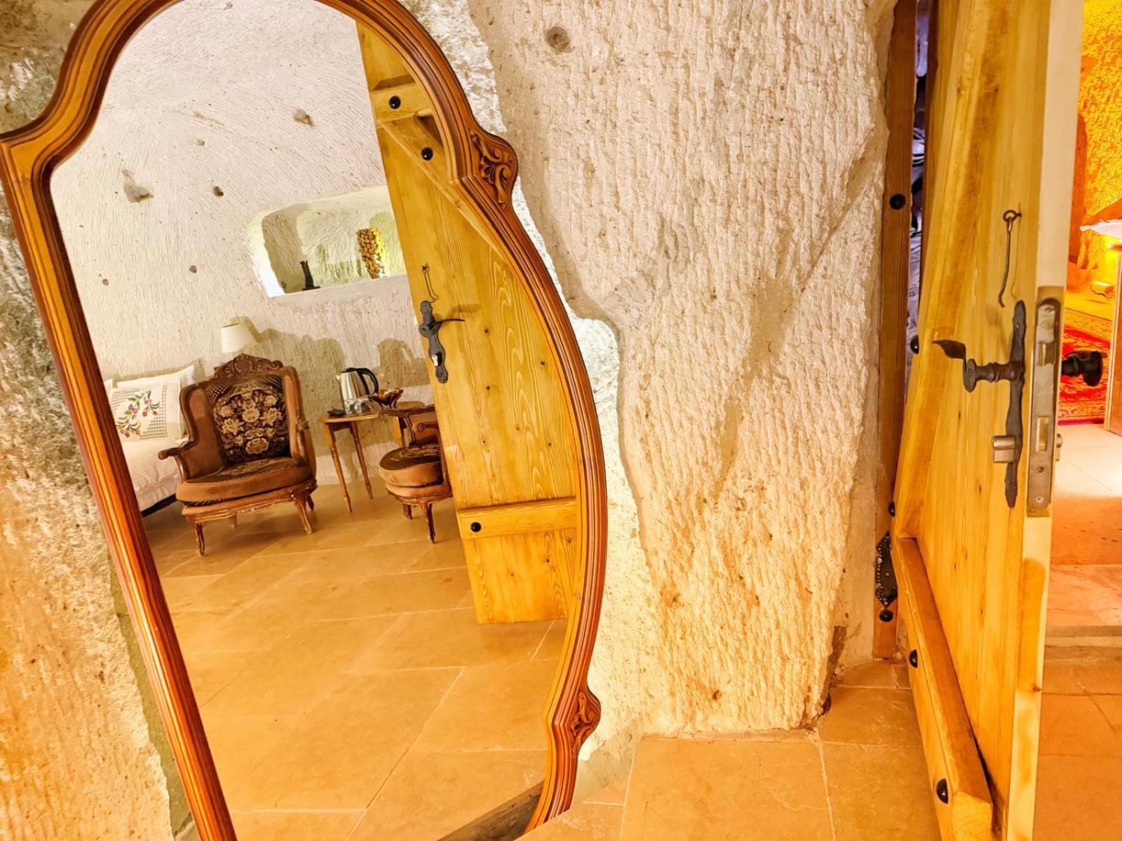 My Cave Suites เนฟซิเฮียร์ ภายนอก รูปภาพ